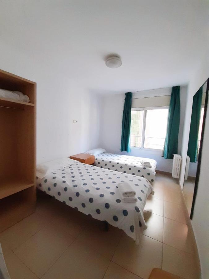 Hostal Mozaik Lloret Lloret de Mar Esterno foto