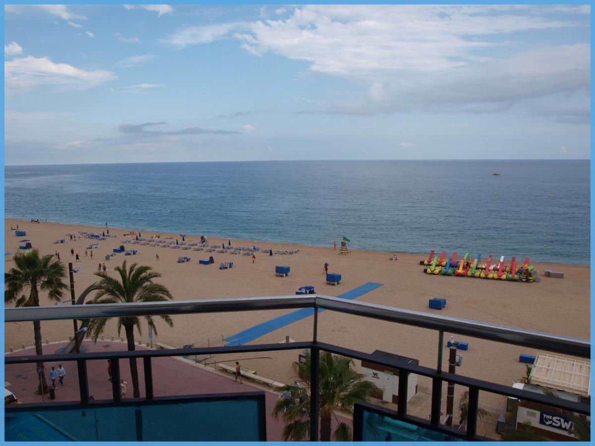 Hostal Mozaik Lloret Lloret de Mar Esterno foto
